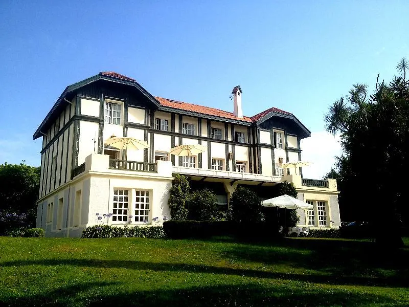 סנטנדר Las Carolinas Garden 3*,